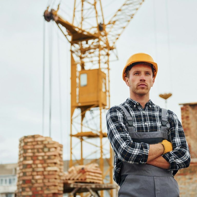 SPM Homes long-stay contractor accommodation testimonial - ideal for work crews needing driveway parking and nearby amenities.