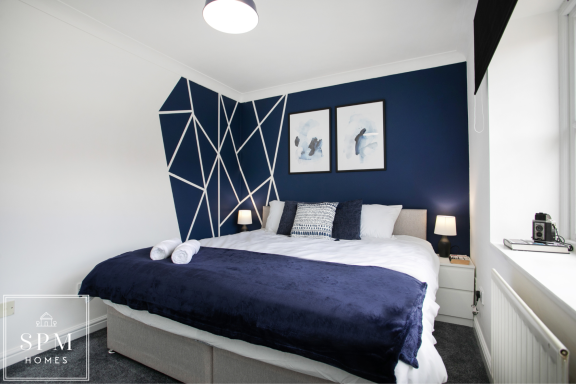 Sheffield serviced accommodation by SPM Homes - weekly cleaning, all bills included, flexible terms.